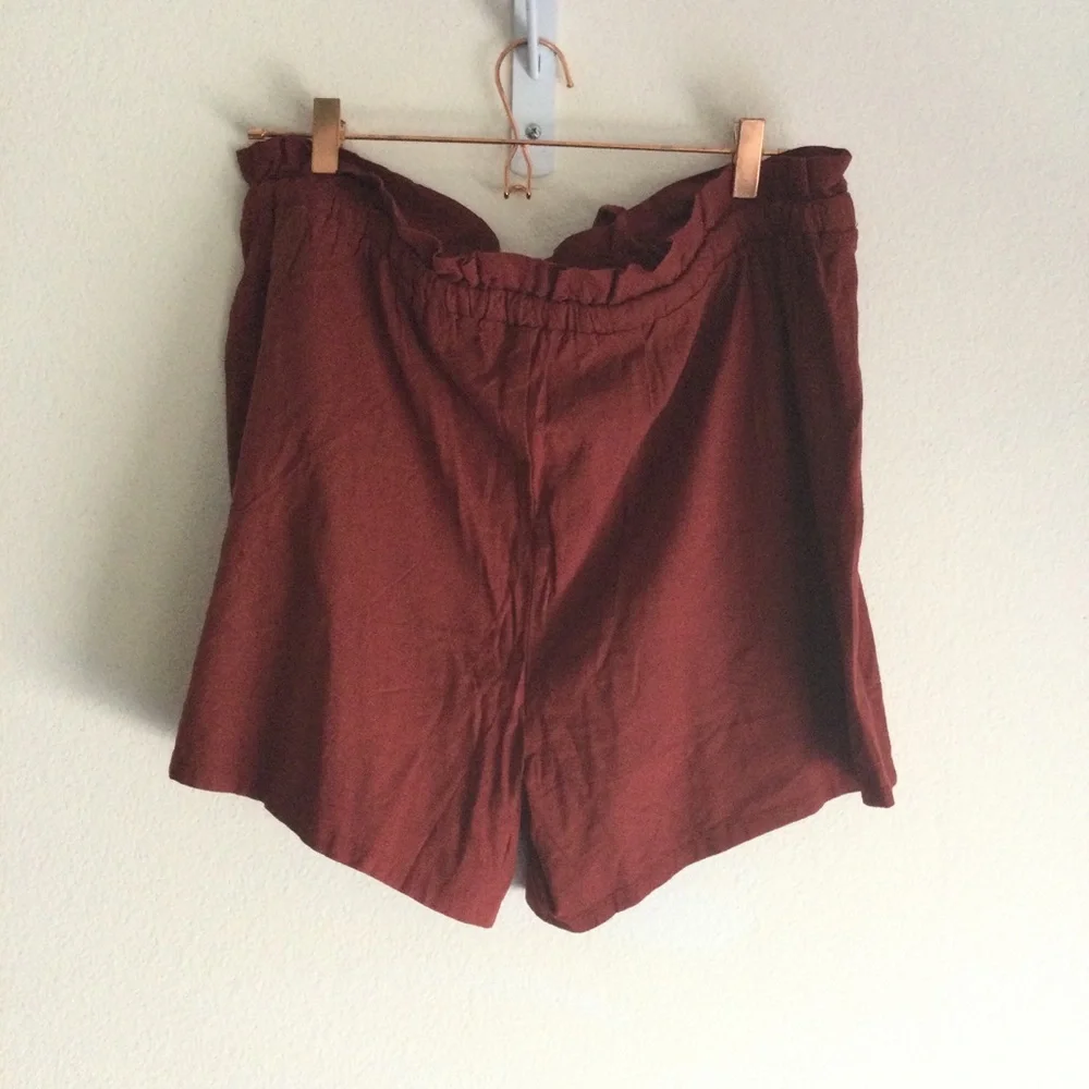 TORRID NWT DRAWSTRING PAPERBAG WAIST MID SHORT LINEN Sz 1X 14-16